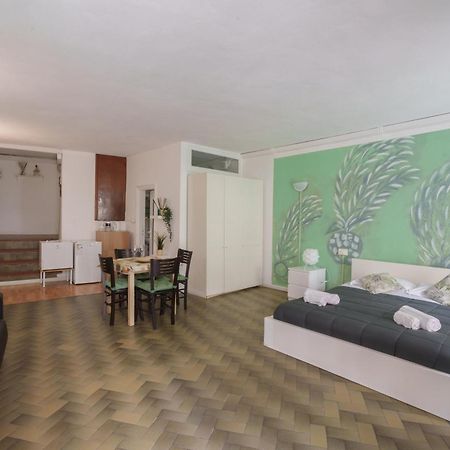 Lory'S Suite Манарола Экстерьер фото