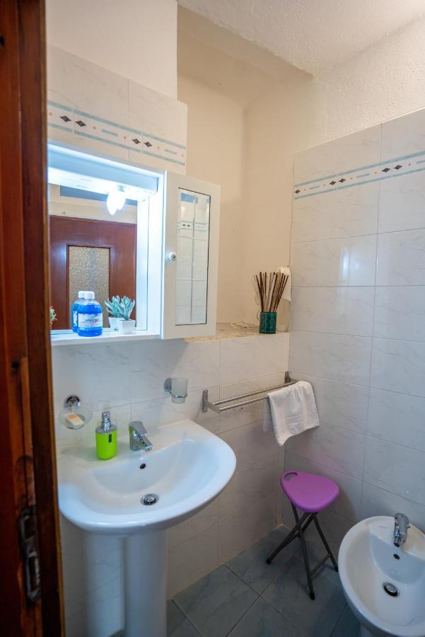 Lory'S Suite Манарола Экстерьер фото