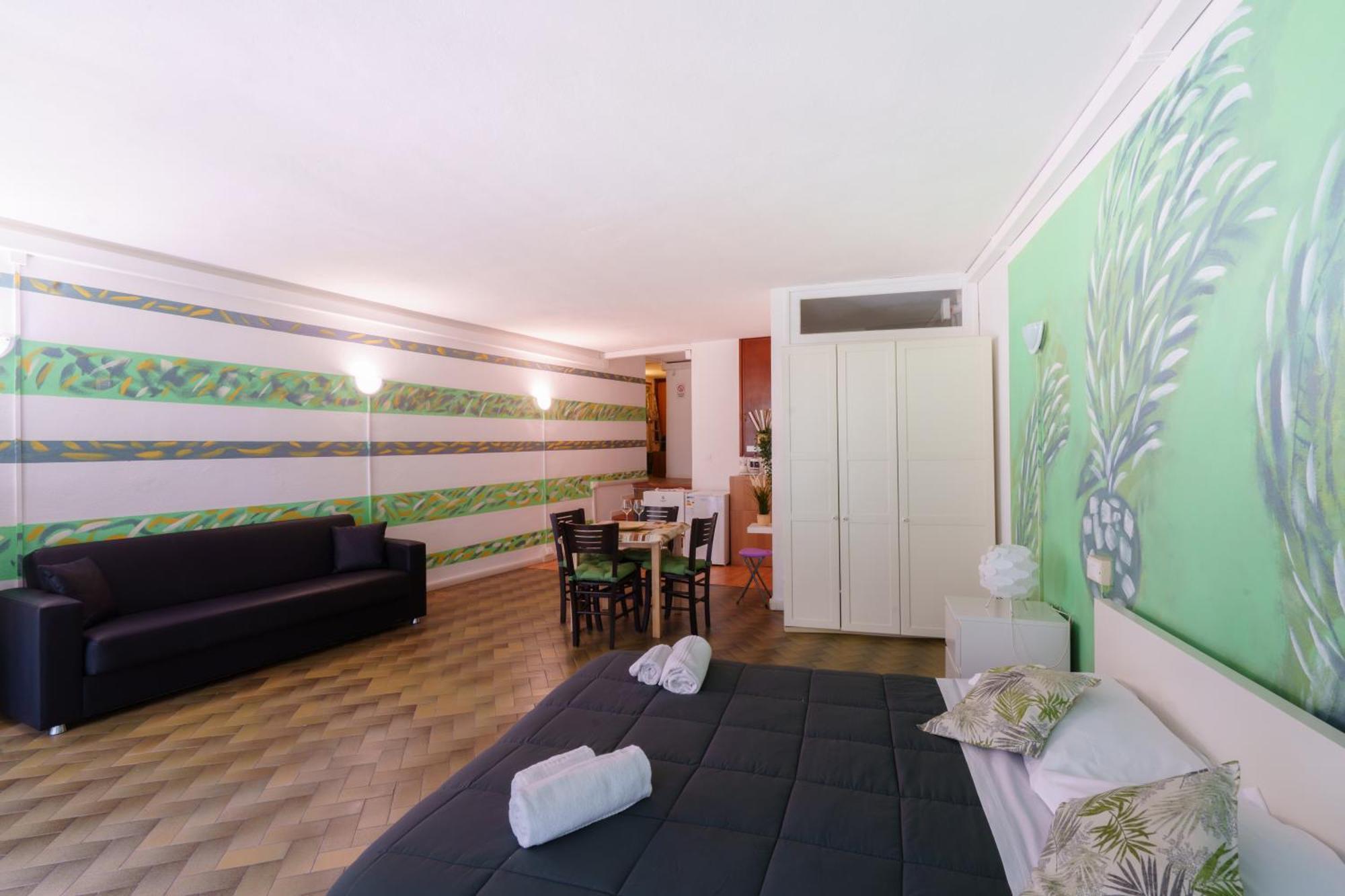Lory'S Suite Манарола Экстерьер фото